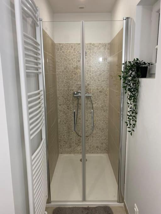Appart Renove En Duplex Avec Terrasse Et Garage Bouleurs Kültér fotó